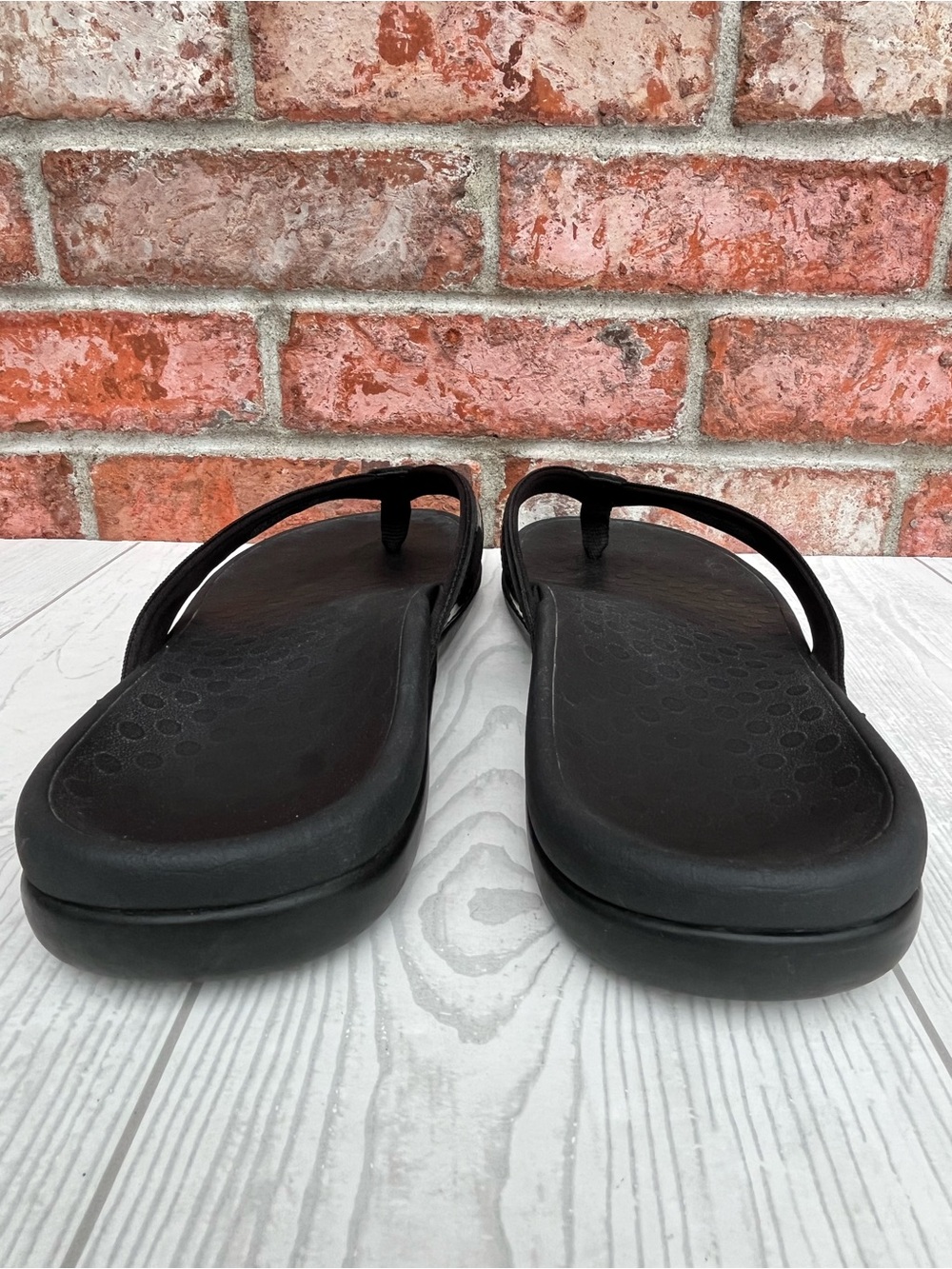 VIONIC Tide II Flip Flop Sandals Black Patent Size 10 M - Picture 4 of 12